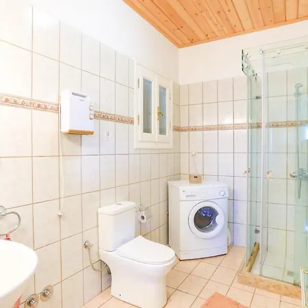 Holiday home Galini Vines - Authentic Corfu Village Life Wifi Ac