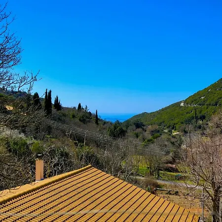 Galini Vines - Authentic Corfu Village Life Wifi Ac Holiday home Petaleia